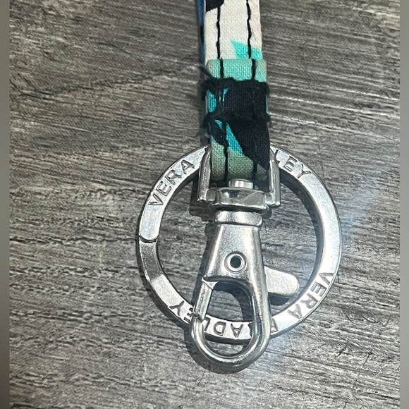 FINAL PRICE Vera Bradley Wallet Holder Keychain - Picture 2 of 4